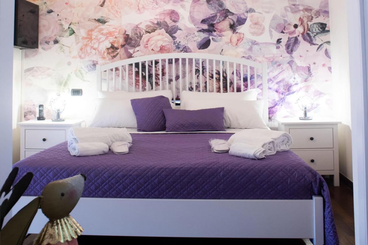 Bed Boutique Napoli Colors Hotel Exterior photo